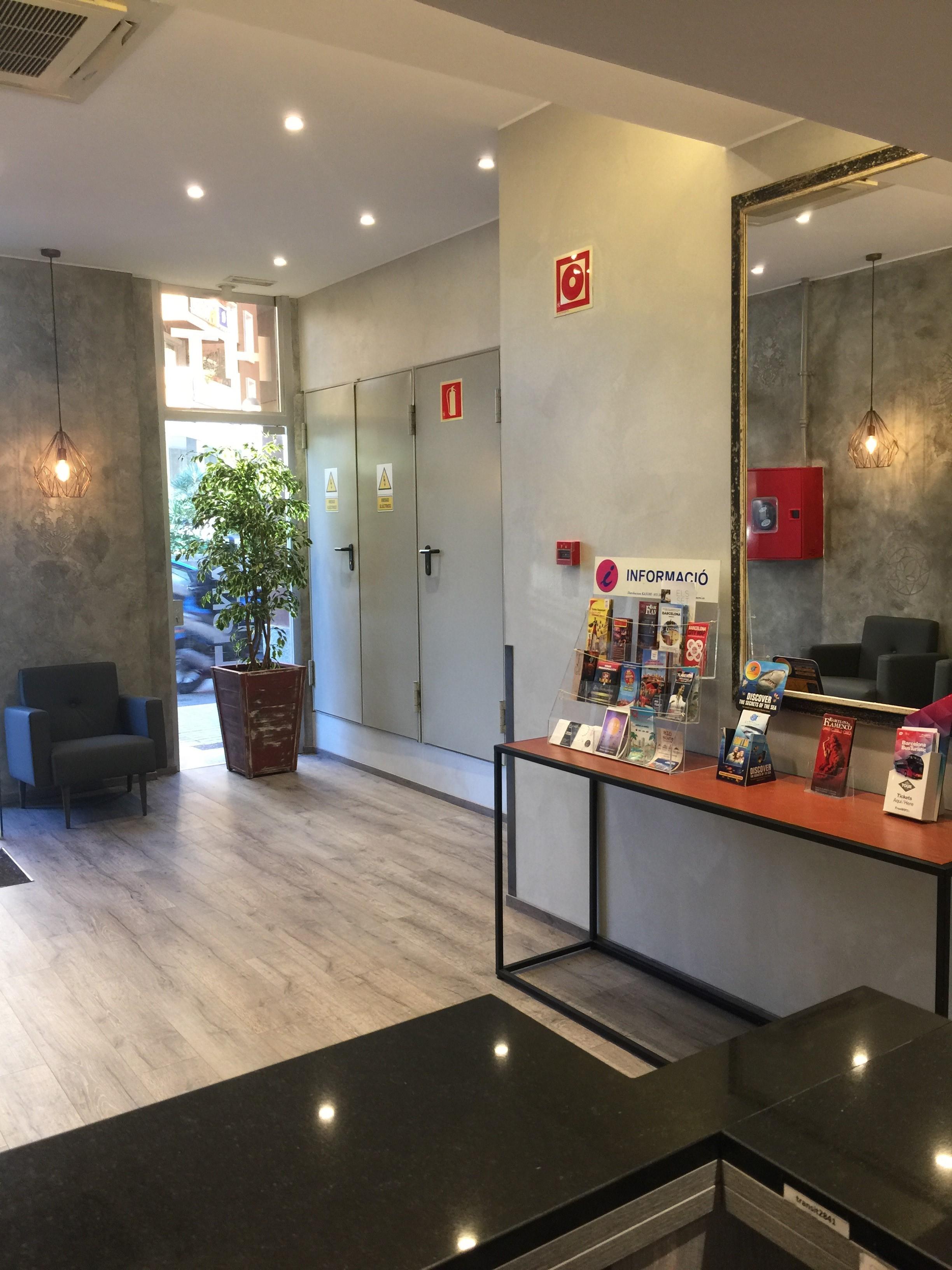 Hotel Transit Barcelona Exterior foto