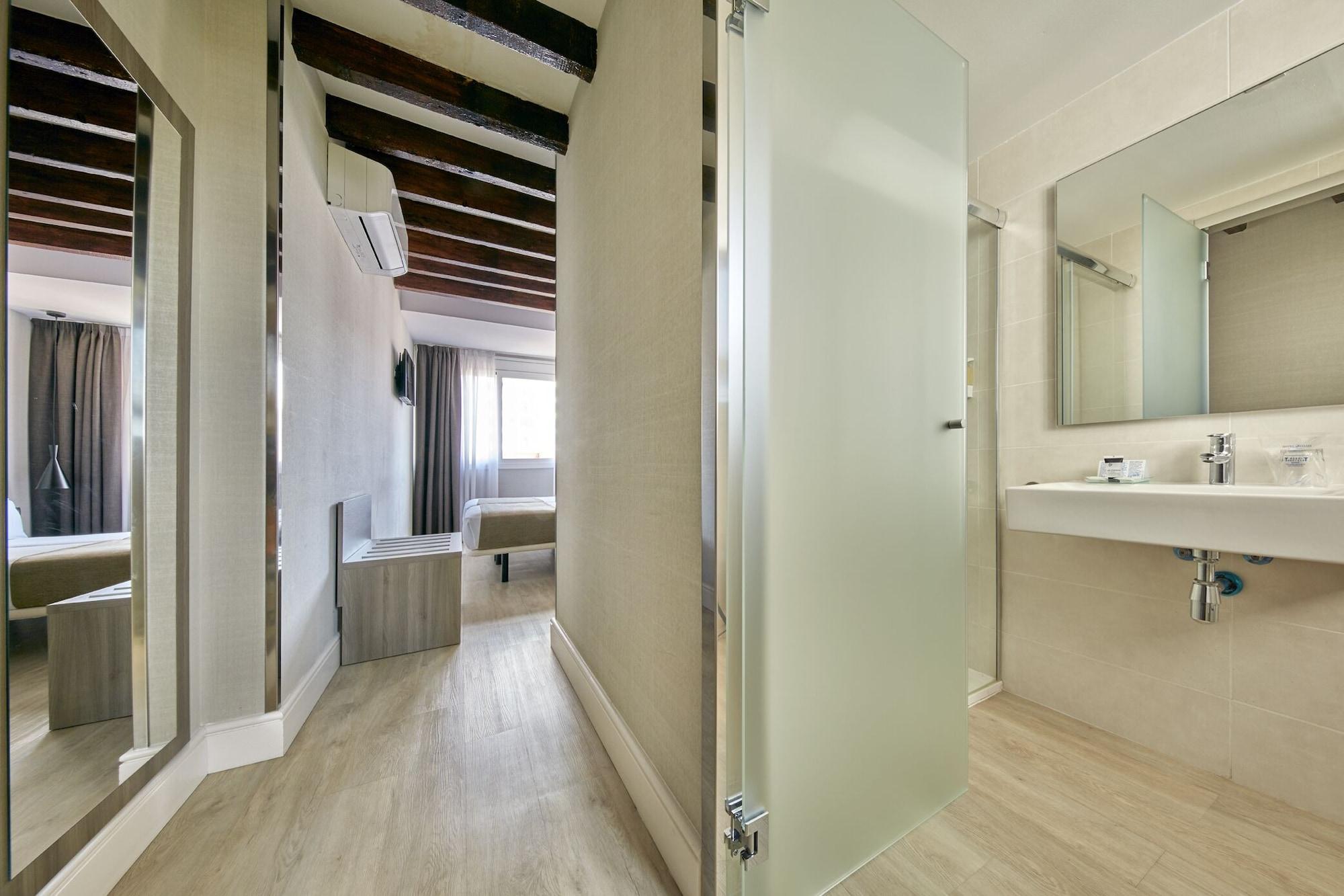 Hotel Transit Barcelona Exterior foto
